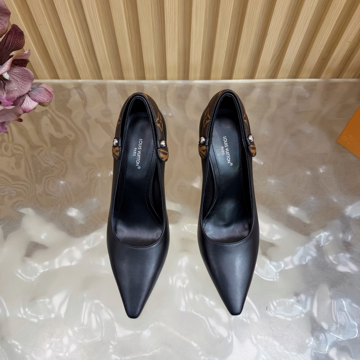 Women's high heels